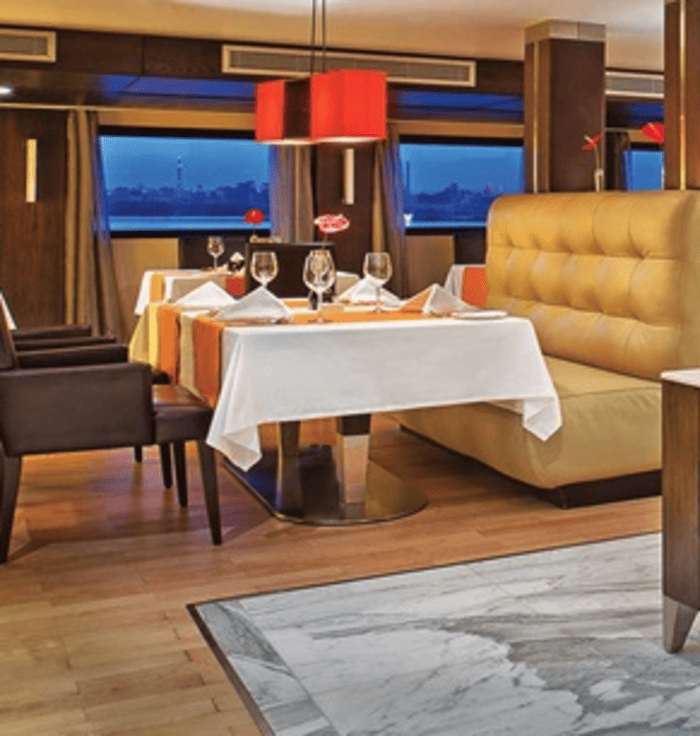 Restaurants, Bars & Cafés on Oberoi Zahra
